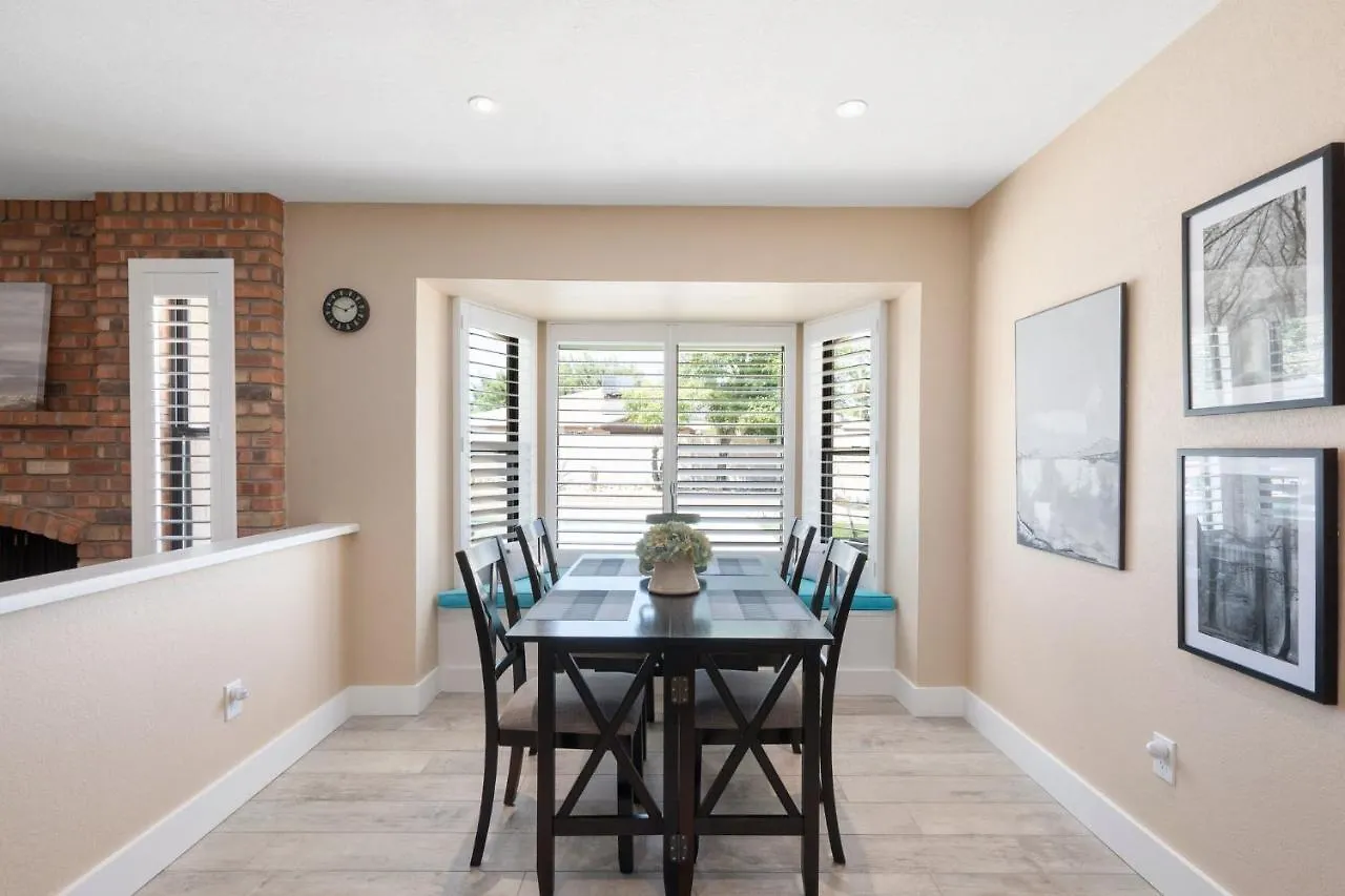 Cozy Phoenix Home Heated Pool & Spa With King Beds Holiday home