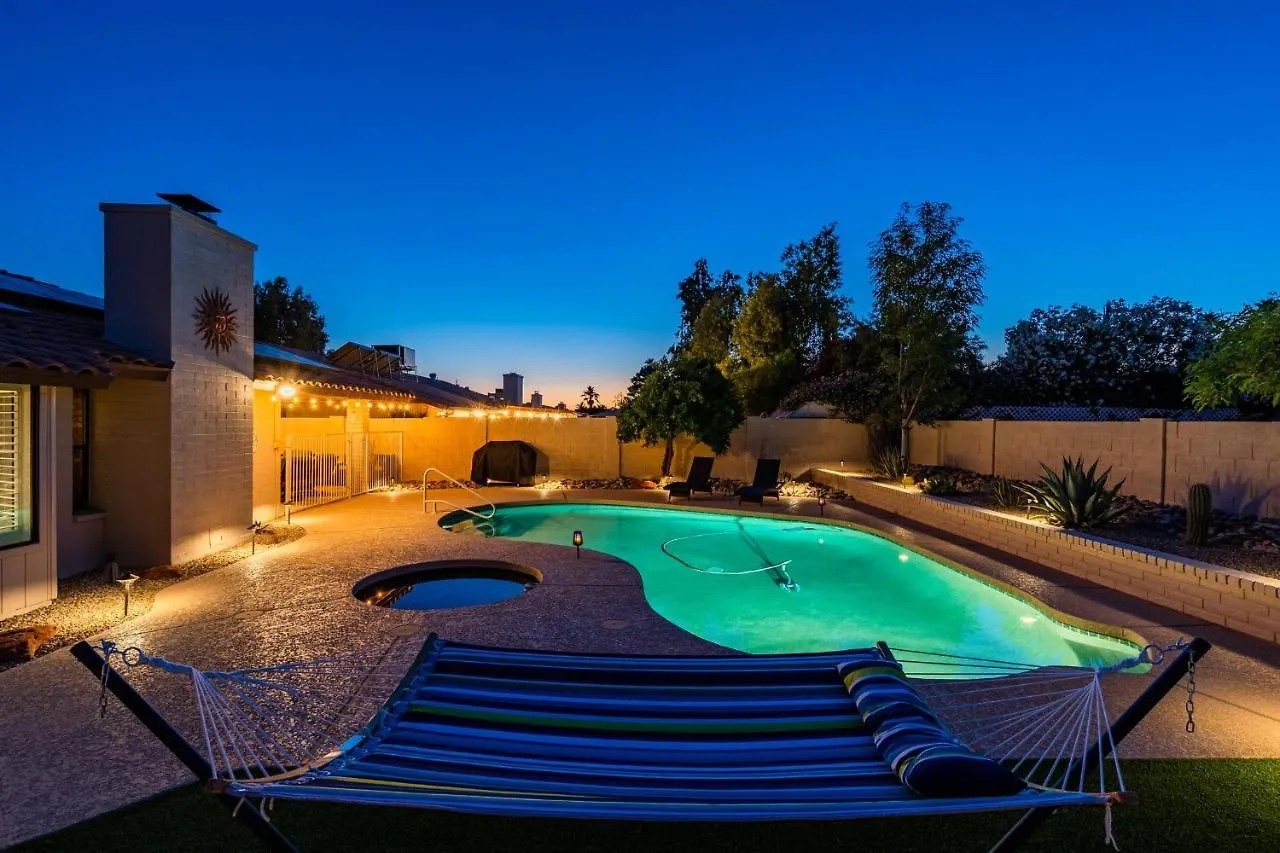 Cozy Phoenix Home Heated Pool & Spa With King Beds 0*,  United States